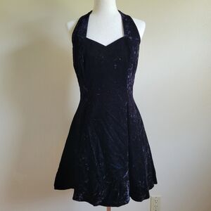 Positively Ellyn | 80s Vintage Crushed Velvet Halter Dress